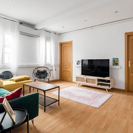 Ferienwohnung Precioso Piso En El Rastro By Bebalmy Madrid Exterior foto