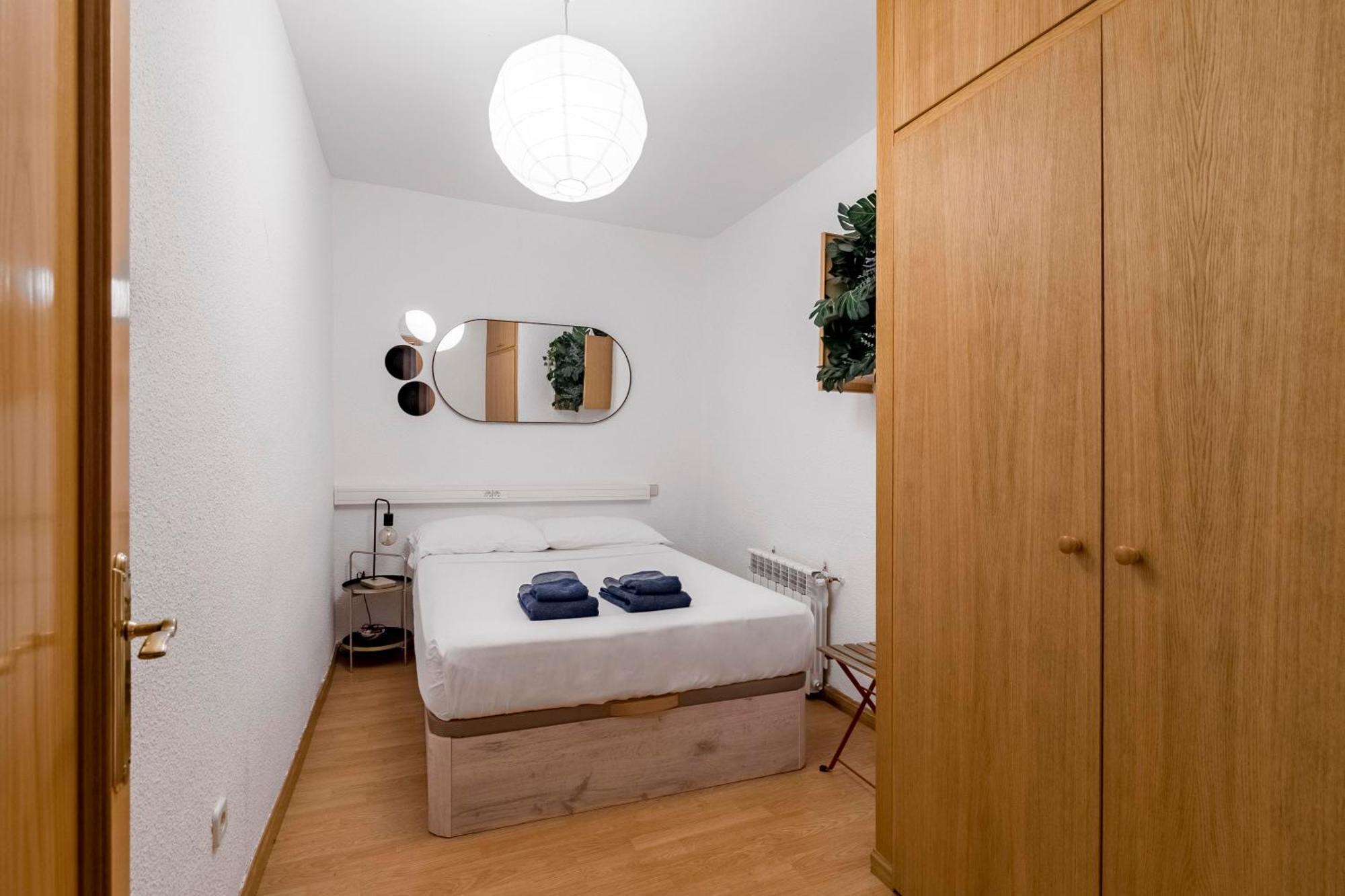 Ferienwohnung Precioso Piso En El Rastro By Bebalmy Madrid Exterior foto
